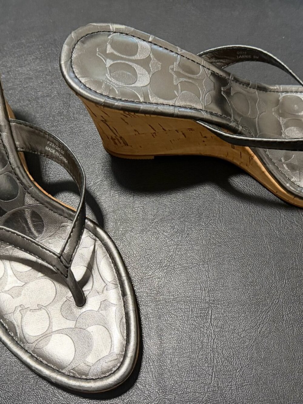Coach Lannie Metallic Wedge Leather Sandals in Silver 8M - Picture 2 of 6